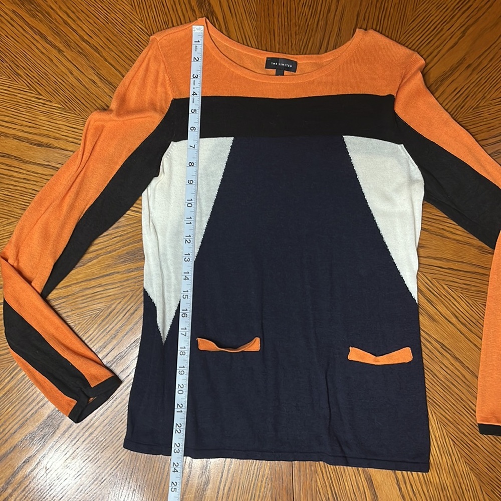 The Limited • Colorblock Pullover Sweater - Picture 2 of 4